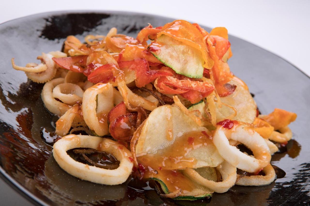 Hotel Ristorante Toscana อาลัสซิโอ ภายนอก รูปภาพ