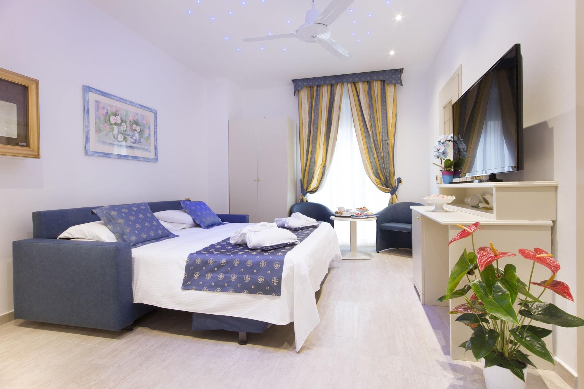 Hotel Ristorante Toscana อาลัสซิโอ ภายนอก รูปภาพ