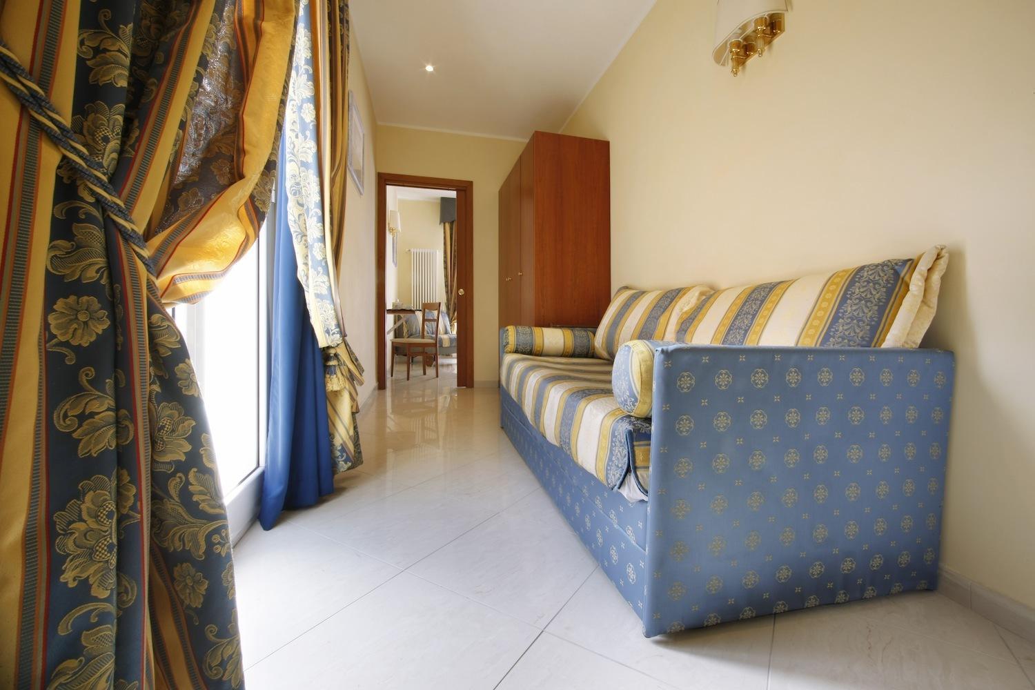Hotel Ristorante Toscana อาลัสซิโอ ห้อง รูปภาพ